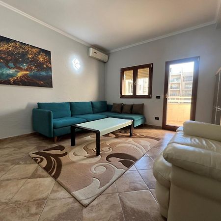 Elly Apartment Драч Екстериор снимка